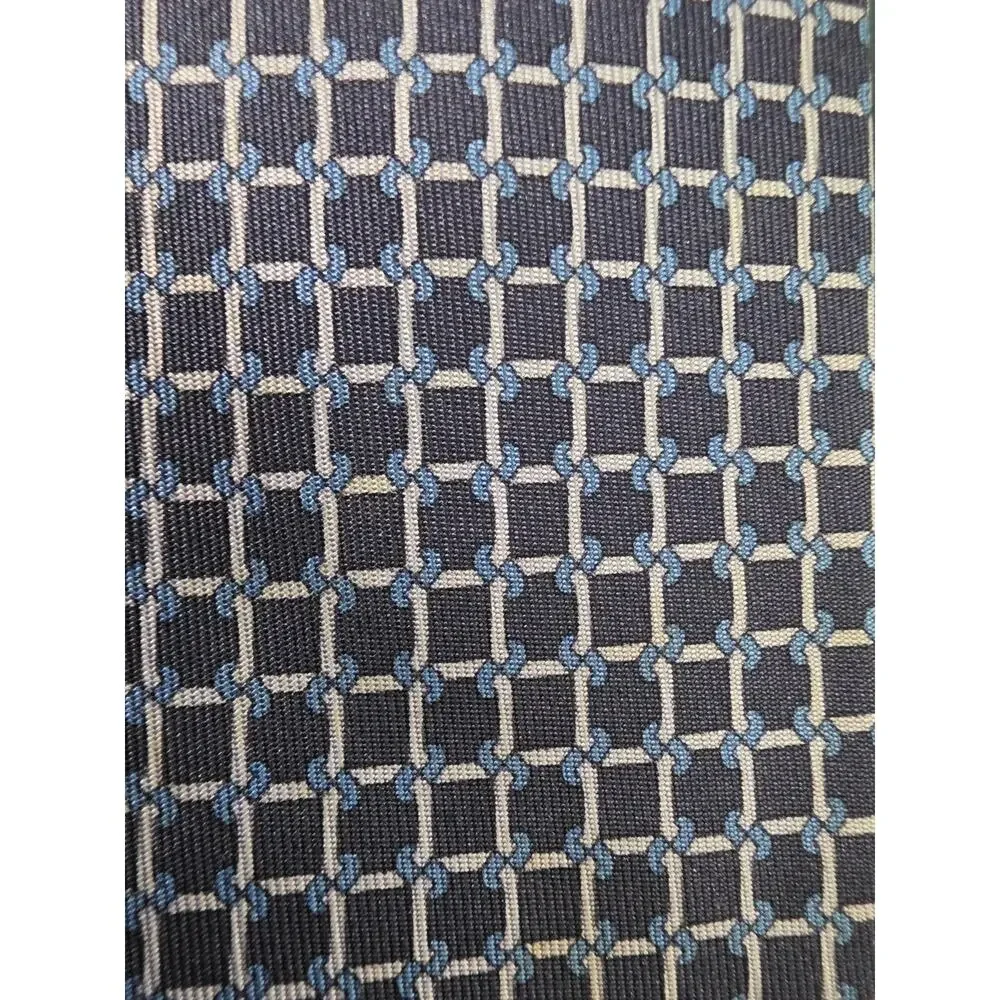 Vintage Gucci Men's Blue Geometric Silk Designer Tie Made in Italy